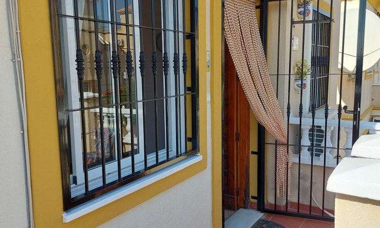 Re-Sale - Apartment - Orihuela Costa - Playa Flamenca