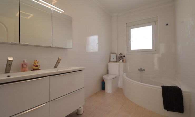 Re-Sale - Townhouse - Benijofar - Monte Azul