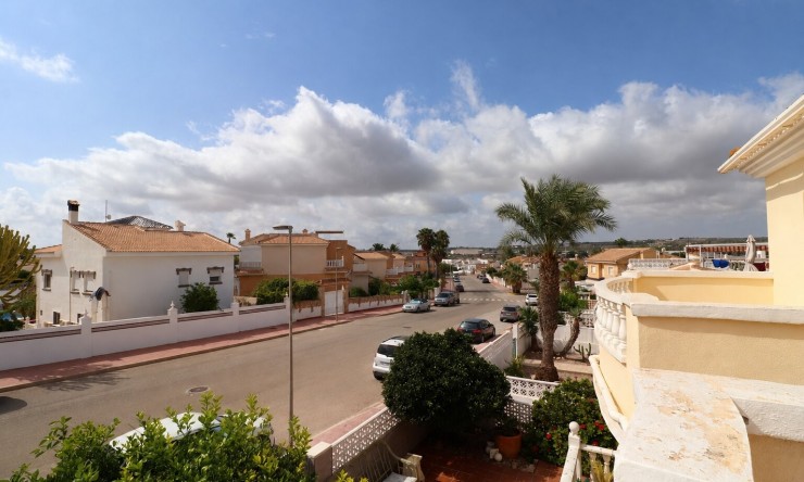 Re-Sale - Townhouse - Benijofar - Monte Azul