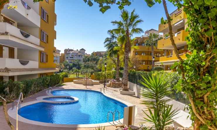 Wederverkoop - Appartement - Orihuela Costa - Punta Prima