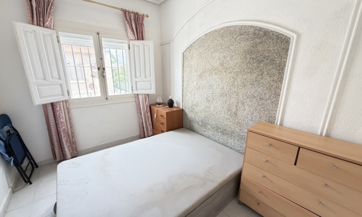 Reventa - Apartamento - Orihuela Costa - La Florida