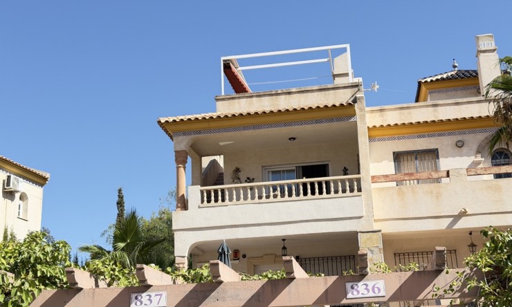 Re-Sale - Apartment - Orihuela Costa - Las Ramblas