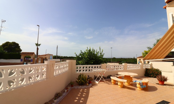 Reventa - Villa Cuádruple - Algorfa - Montebello