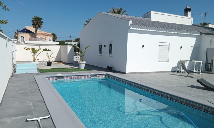 Reventa - Chalet - Orihuela Costa - Lomas de Cabo Roig