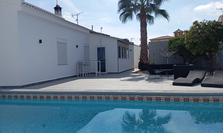 Reventa - Chalet - Orihuela Costa - Lomas de Cabo Roig