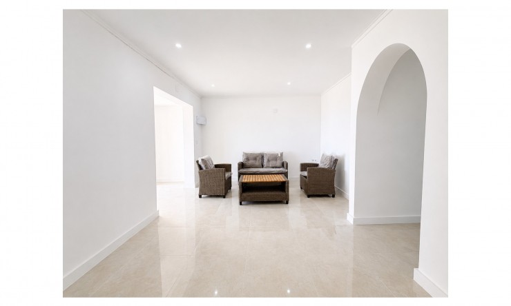 Re-Sale - Bungalow - Torrevieja - La Siesta