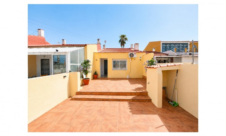 Re-Sale - Bungalow - Torrevieja - La Siesta