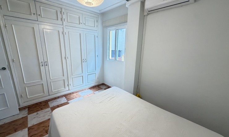 Re-Sale - Apartment - Orihuela Costa - Villamartin