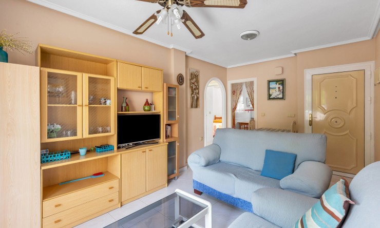 Re-Sale - Apartment - Orihuela Costa - Punta Prima