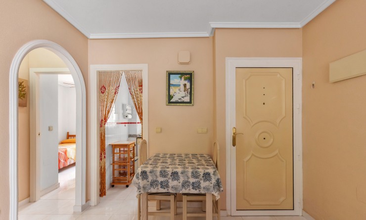 Re-Sale - Apartment - Orihuela Costa - Punta Prima