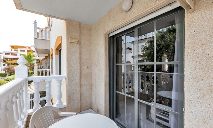 Re-Sale - Apartment - Orihuela Costa - Punta Prima