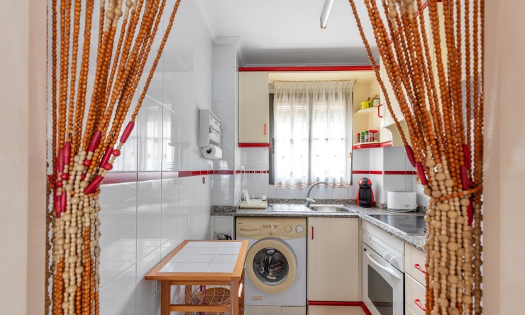 Re-Sale - Apartment - Orihuela Costa - Punta Prima