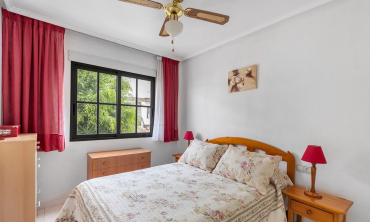 Re-Sale - Apartment - Orihuela Costa - Punta Prima