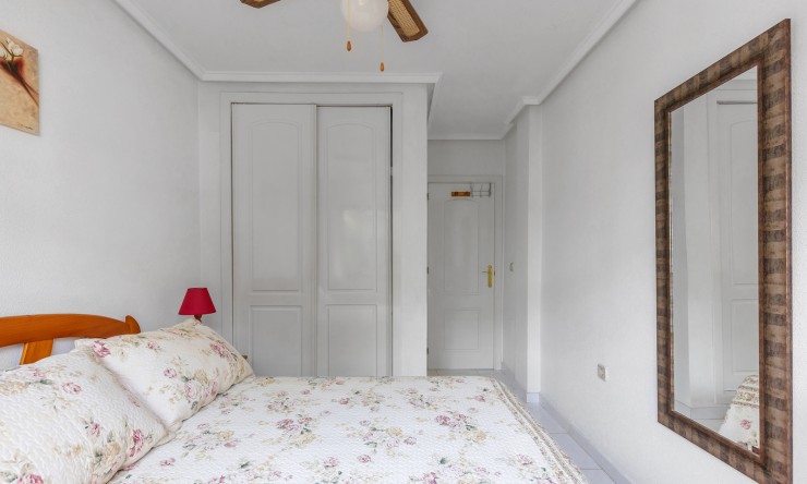 Re-Sale - Apartment - Orihuela Costa - Punta Prima