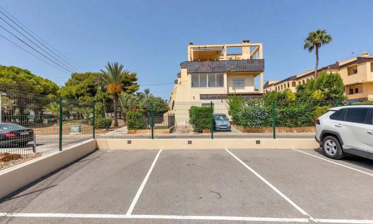 Re-Sale - Apartment - Orihuela Costa - Punta Prima