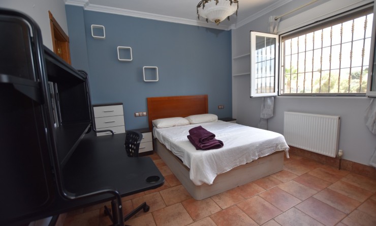 Re-Sale - Detached Villa - La Marina - La Escuera