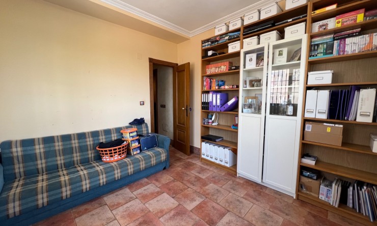 Re-Sale - Detached Villa - La Marina - La Escuera
