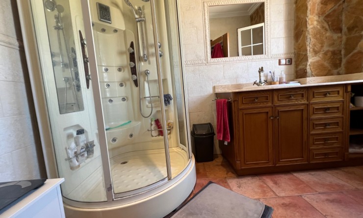 Re-Sale - Detached Villa - La Marina - La Escuera