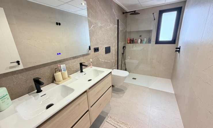 Re-Sale - Townhouse - Dolores - Dolores - Town