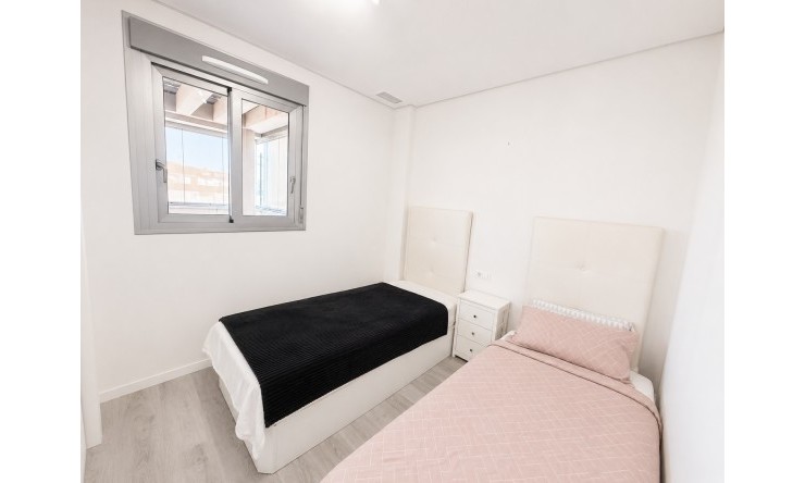 Re-Sale - Apartment - Orihuela Costa - Los Dolses