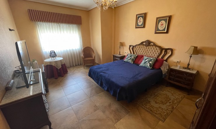 Videresalg - Frittliggende Villa - San Miguel de Salinas - pueblo