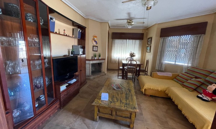 Videresalg - Frittliggende Villa - San Miguel de Salinas - pueblo