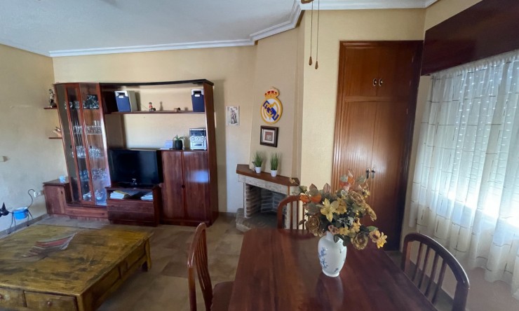 Videresalg - Frittliggende Villa - San Miguel de Salinas - pueblo
