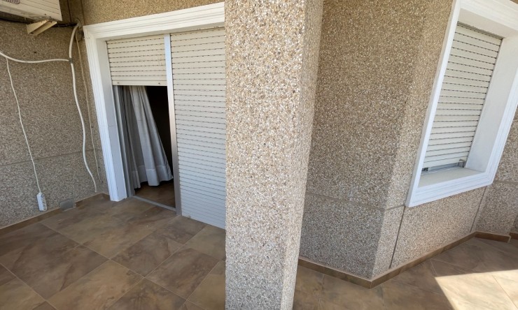 Videresalg - Frittliggende Villa - San Miguel de Salinas - pueblo