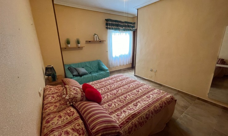 Videresalg - Frittliggende Villa - San Miguel de Salinas - pueblo