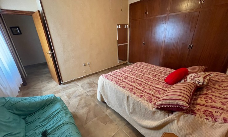 Videresalg - Frittliggende Villa - San Miguel de Salinas - pueblo