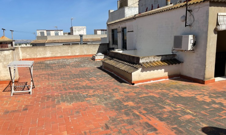 Videresalg - Frittliggende Villa - San Miguel de Salinas - pueblo