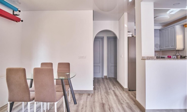 Videresalg - Frittliggende Villa - Los Montesinos - La Herrada