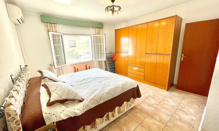 Re-Sale - Detached Villa - Benijofar - pueblo