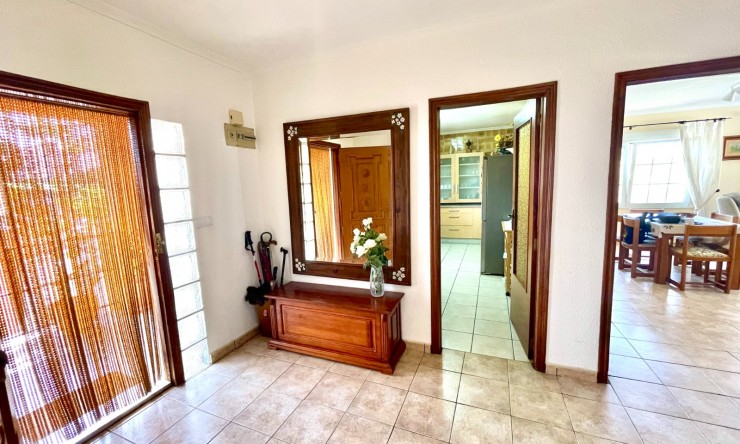 Re-Sale - Detached Villa - Benijofar - pueblo
