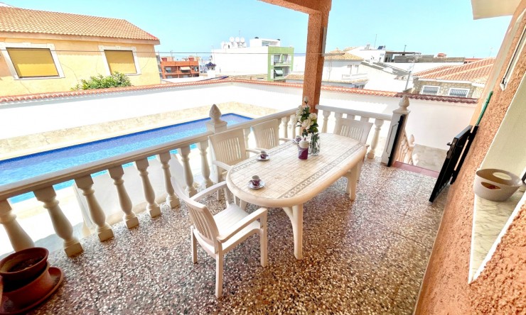 Re-Sale - Detached Villa - Benijofar - pueblo
