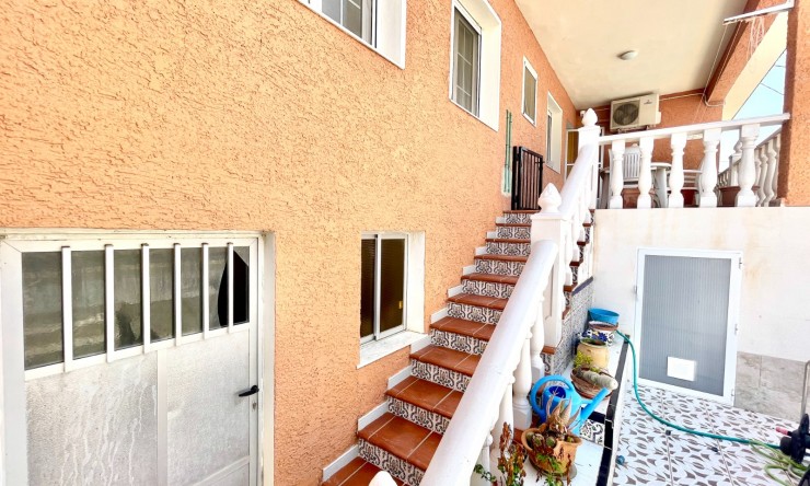Re-Sale - Detached Villa - Benijofar - pueblo