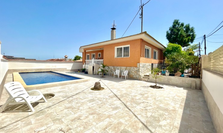 Re-Sale - Detached Villa - Benijofar - pueblo