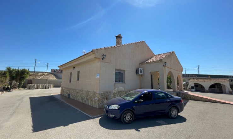 Re-Sale - Country Property - Crevillente - Crevillente - Country