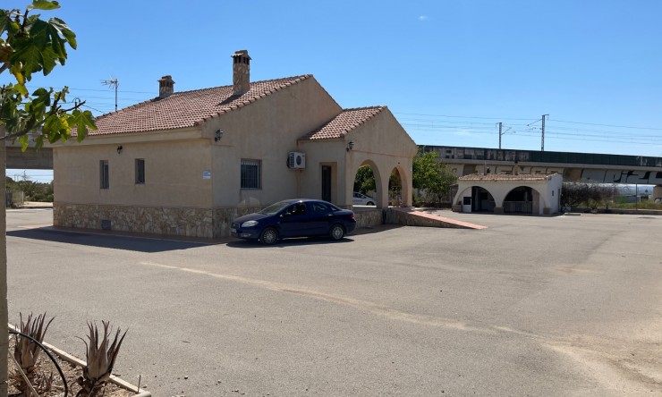 Re-Sale - Country Property - Crevillente - Crevillente - Country