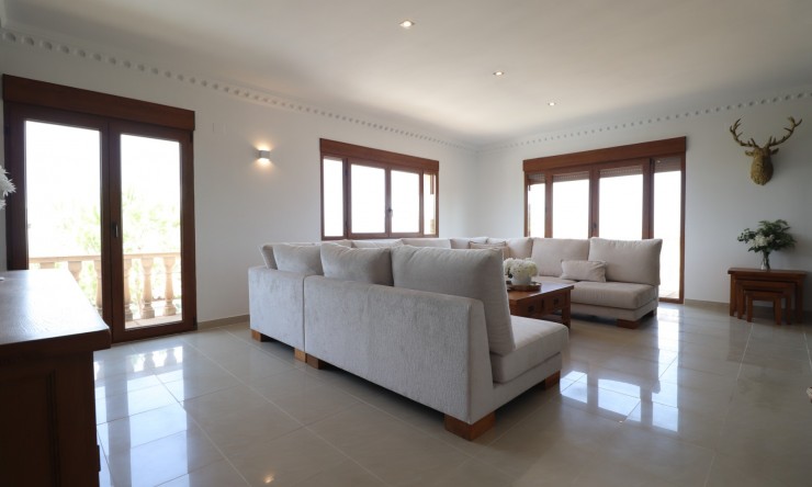 Videresalg - Frittliggende Villa - Algorfa - Lomas de La Juliana
