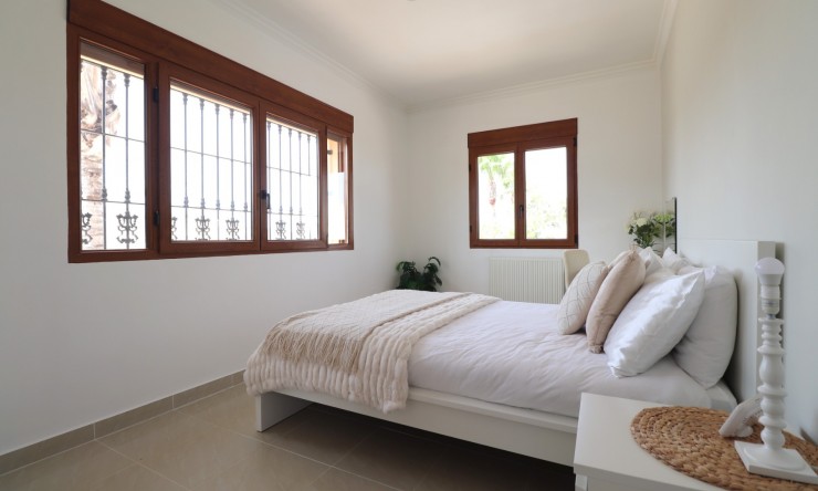 Videresalg - Frittliggende Villa - Algorfa - Lomas de La Juliana