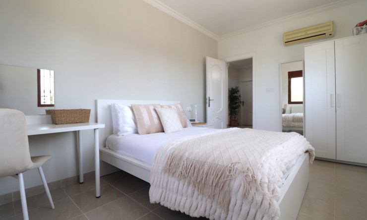 Videresalg - Frittliggende Villa - Algorfa - Lomas de La Juliana