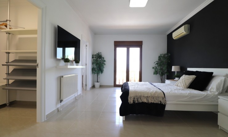 Videresalg - Frittliggende Villa - Algorfa - Lomas de La Juliana