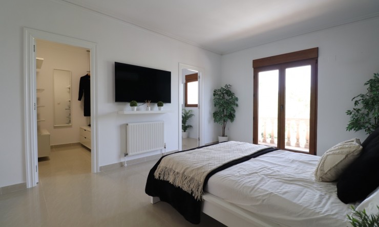 Videresalg - Frittliggende Villa - Algorfa - Lomas de La Juliana