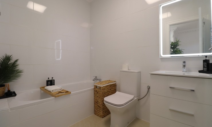 Videresalg - Frittliggende Villa - Algorfa - Lomas de La Juliana