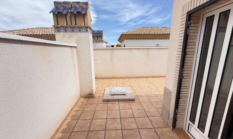 Videresalg - Firemannsvilla - Orihuela Costa - Villamartin