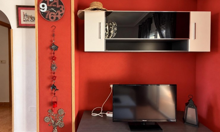 Reventa - Apartamento - Torrevieja - Aguas Nuevas