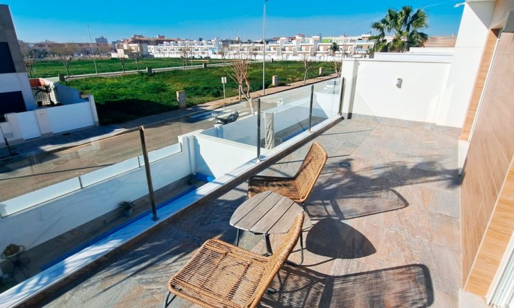 Reventa - Chalet - Pilar de La Horadada - Pilar de La Horadada - Pueblo