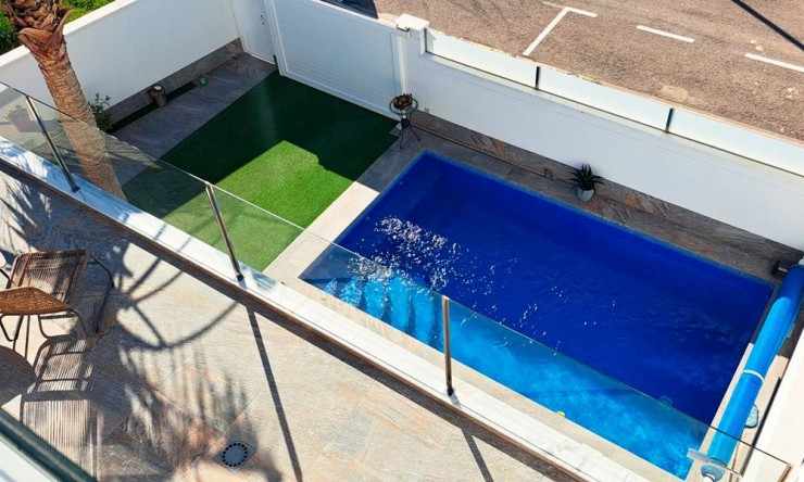 Reventa - Chalet - Pilar de La Horadada - Pilar de La Horadada - Pueblo