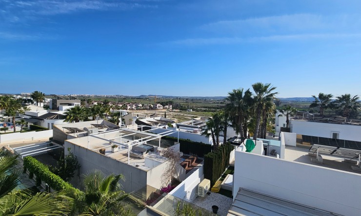 Wederverkoop - Vrijstaande Villa - La Marina - La Marina - Verstedelijking